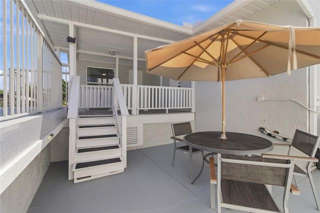 4219 2ND AVENUE NE, Bradenton, FL 34208