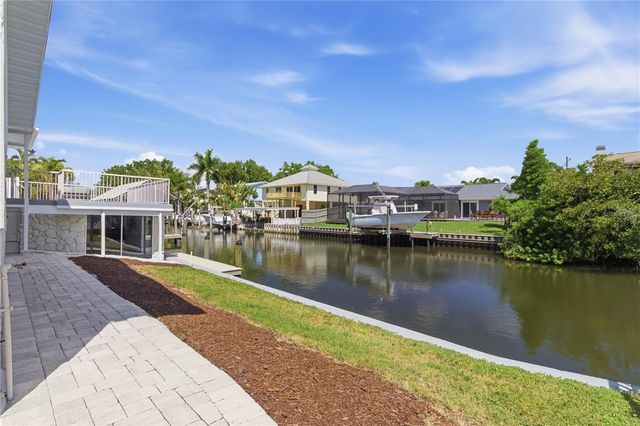 4219 2ND AVENUE NE, Bradenton, FL 34208