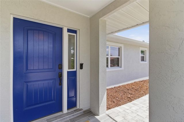 4219 2ND AVENUE NE, Bradenton, FL 34208