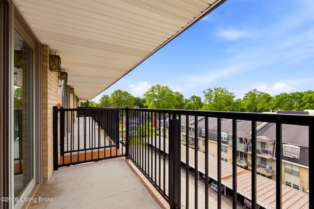 4180 Lyndon Way 507, Louisville, KY 40207