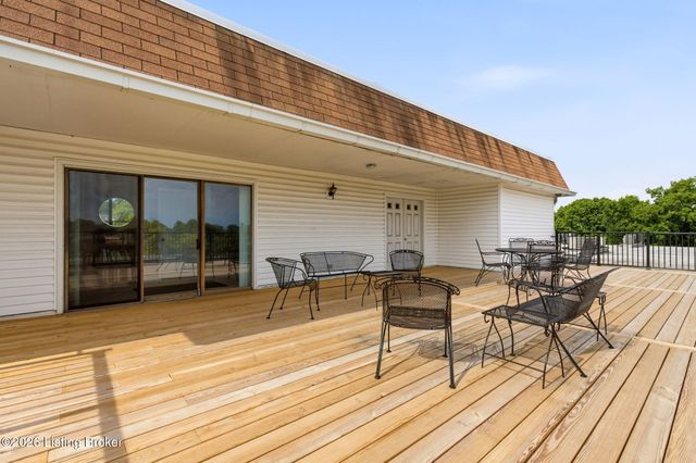 4180 Lyndon Way 507, Louisville, KY 40207