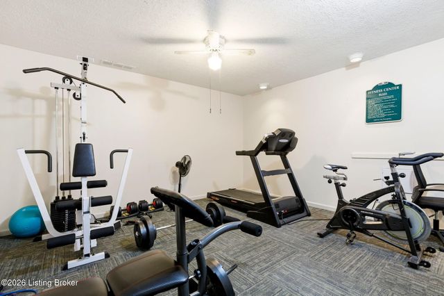 4180 Lyndon Way 507, Louisville, KY 40207