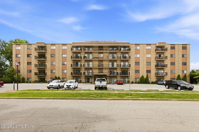 4180 Lyndon Way 507, Louisville, KY 40207
