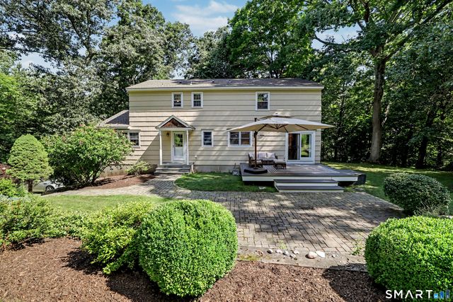 3 Saddle Ridge Road, Newtown, CT 06470