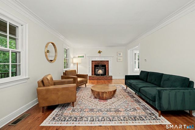 3 Saddle Ridge Road, Newtown, CT 06470