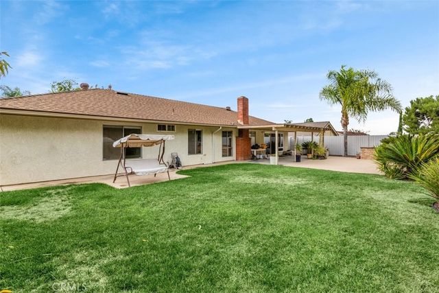 1517 Uppingham, Thousand Oaks, CA 91360