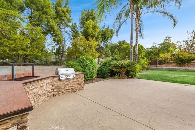 1517 Uppingham, Thousand Oaks, CA 91360