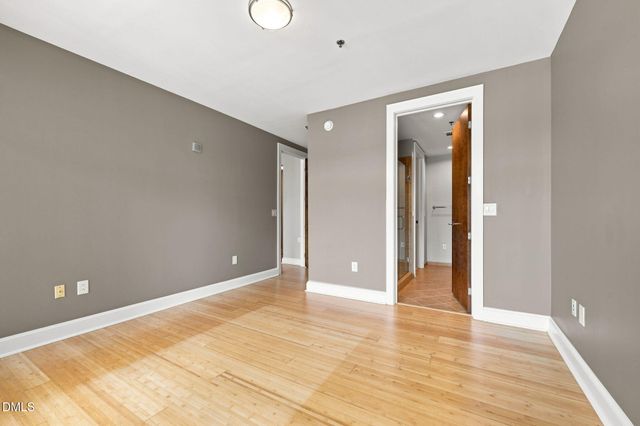 618 N Boylan Avenue 302, Raleigh, NC 27603