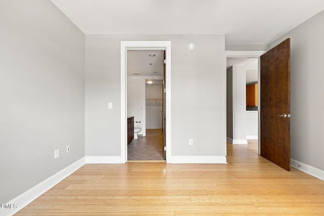 618 N Boylan Avenue 302, Raleigh, NC 27603