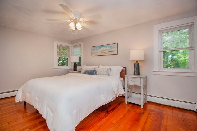 72 Chester Road, Derry, NH 03038