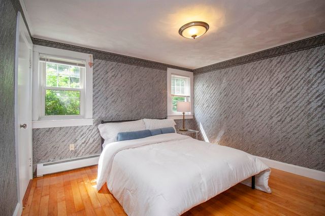 72 Chester Road, Derry, NH 03038
