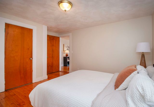 72 Chester Road, Derry, NH 03038