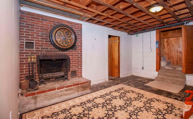72 Chester Road, Derry, NH 03038