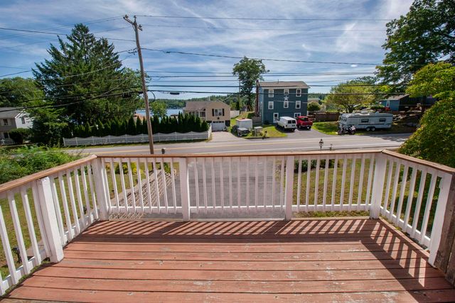 72 Chester Road, Derry, NH 03038