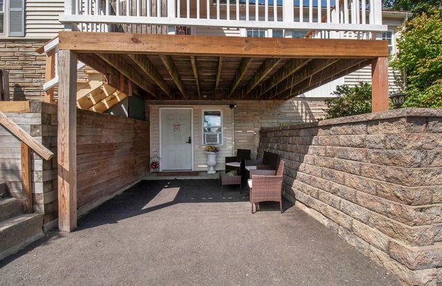 72 Chester Road, Derry, NH 03038
