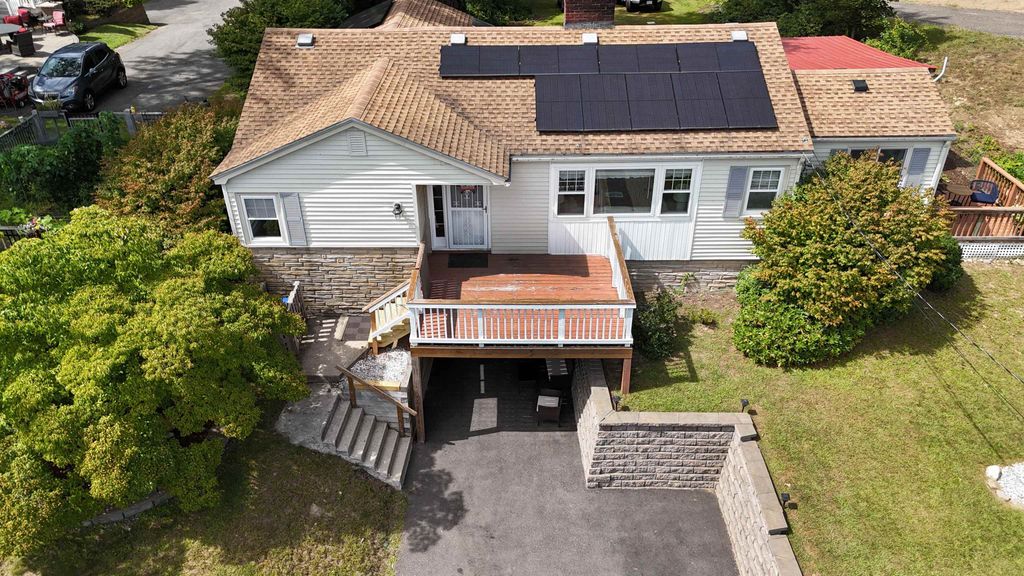 72 Chester Road, Derry, NH 03038