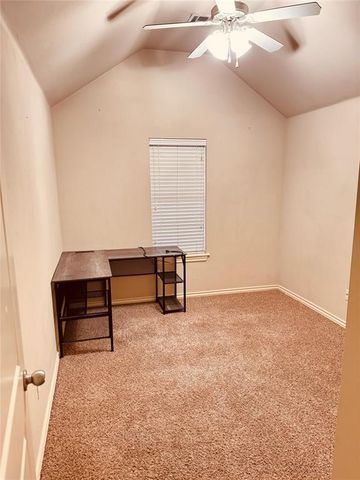 601 Ellsworth Avenue, Yukon, OK 73099