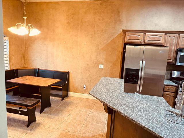 601 Ellsworth Avenue, Yukon, OK 73099