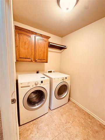 601 Ellsworth Avenue, Yukon, OK 73099