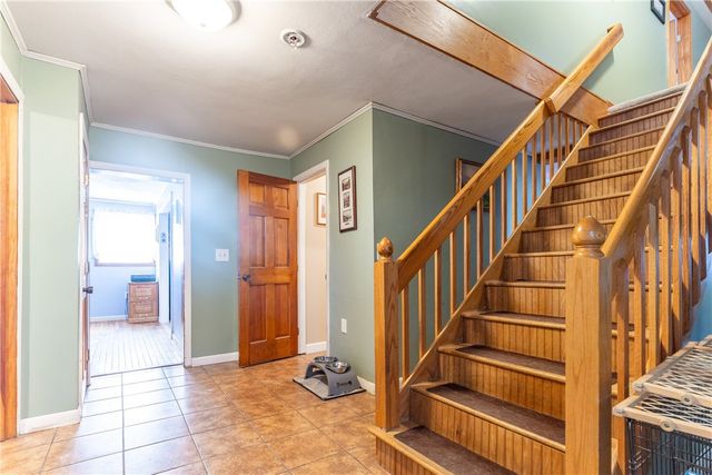 60 Salisbury Road, Glocester, RI 02814