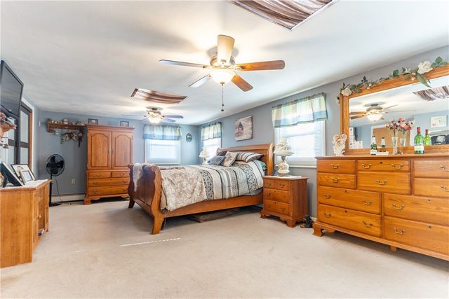 60 Salisbury Road, Glocester, RI 02814