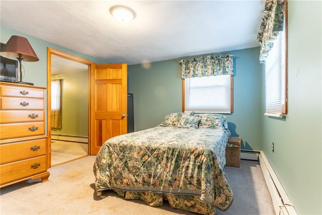 60 Salisbury Road, Glocester, RI 02814