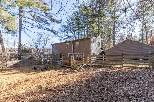 60 Salisbury Road, Glocester, RI 02814