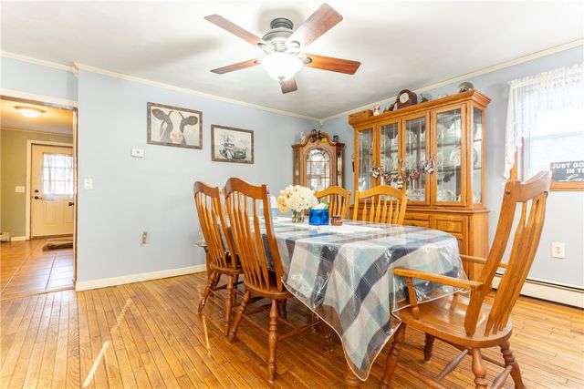 60 Salisbury Road, Glocester, RI 02814