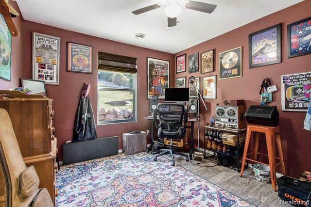 2509 Rubbins Road, Howell, MI 48843