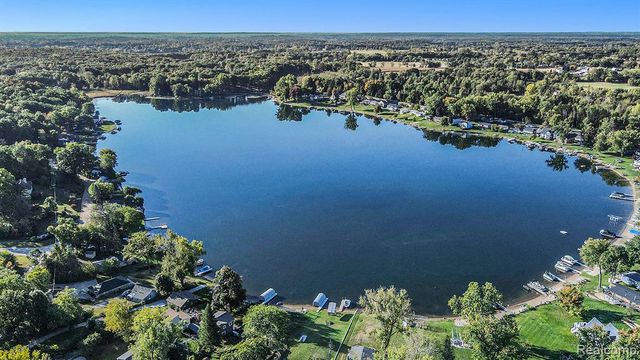 2509 Rubbins Road, Howell, MI 48843