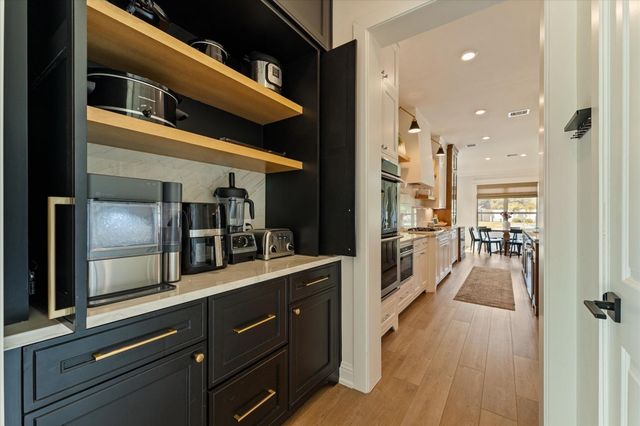 19139 Blue Hill Lane, Tomball, TX 77377