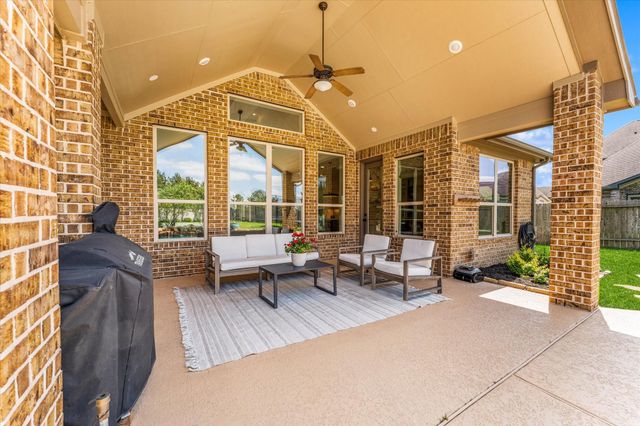 19139 Blue Hill Lane, Tomball, TX 77377