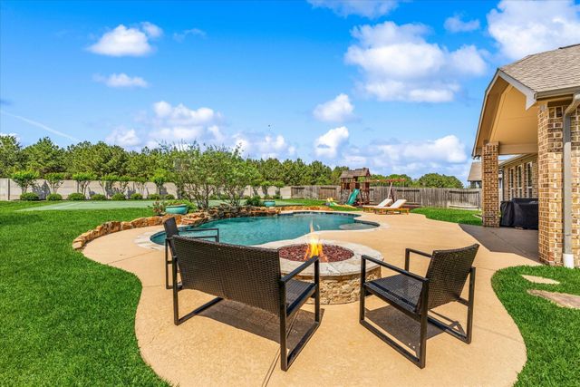 19139 Blue Hill Lane, Tomball, TX 77377