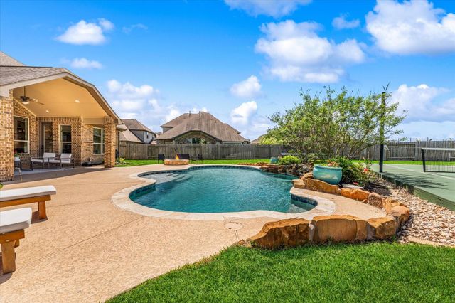 19139 Blue Hill Lane, Tomball, TX 77377