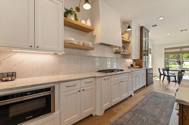 19139 Blue Hill Lane, Tomball, TX 77377