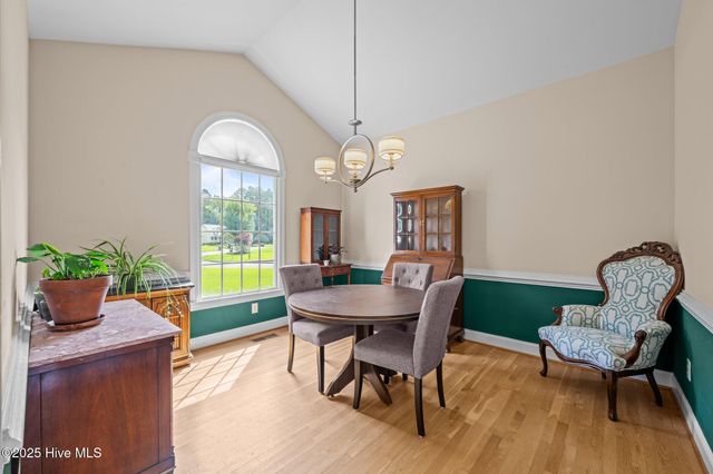 202 Nyon Court, New Bern, NC 28562