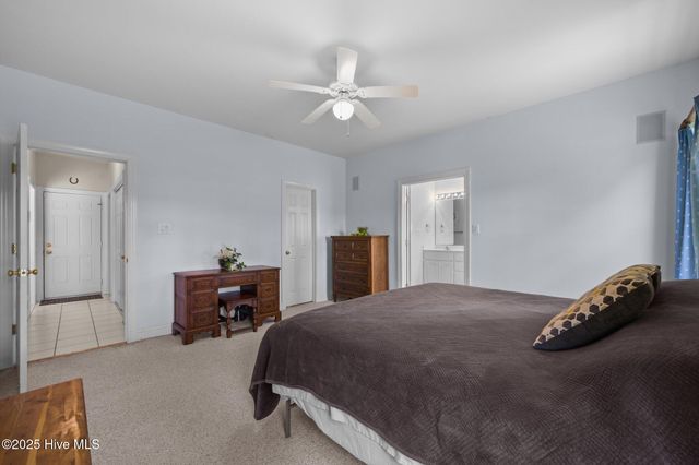 202 Nyon Court, New Bern, NC 28562