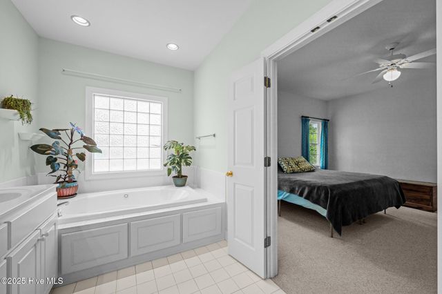 202 Nyon Court, New Bern, NC 28562