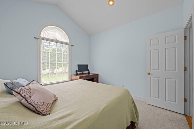 202 Nyon Court, New Bern, NC 28562