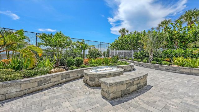 6518 MIDNIGHT PASS ROAD 209, Sarasota, FL 34242