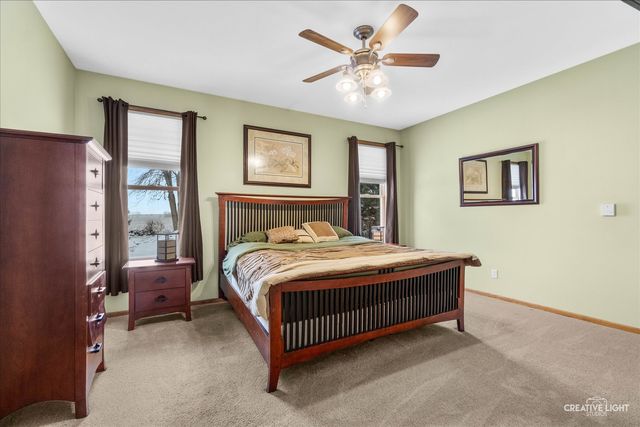 457 Davis Drive, Sycamore, IL 60178