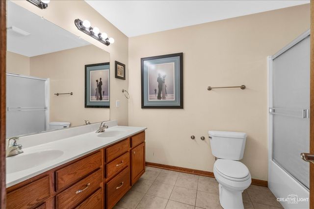 457 Davis Drive, Sycamore, IL 60178