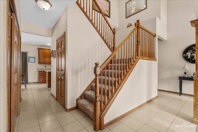 457 Davis Drive, Sycamore, IL 60178