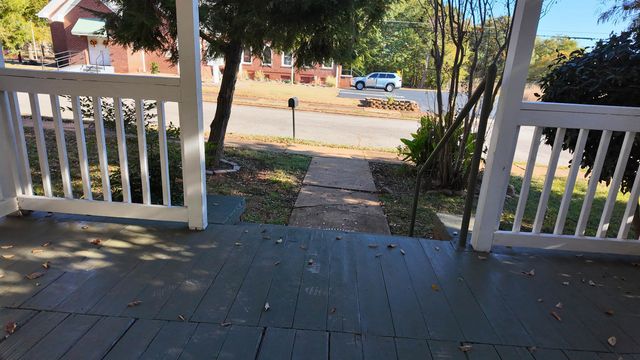 118 County Road, Spartanburg, SC 29301