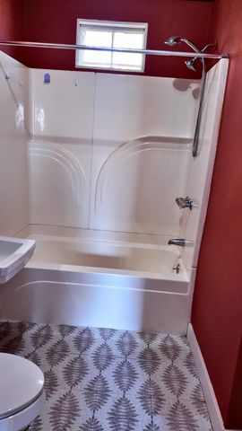 118 County Road, Spartanburg, SC 29301