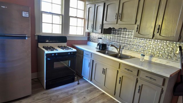 118 County Road, Spartanburg, SC 29301