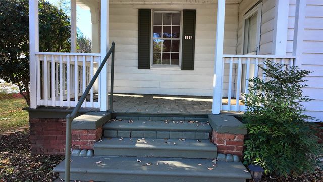 118 County Road, Spartanburg, SC 29301