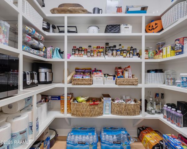 200 Habitat Ridge, Broussard, LA 70518