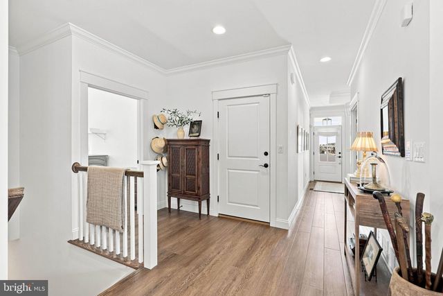 1890 EMERALD WAY, Mount Joy, PA 17552