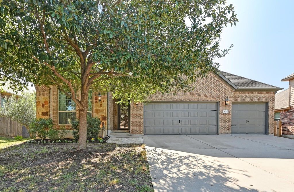 9317 Sydney Marilyn LN, Austin, TX 78748
